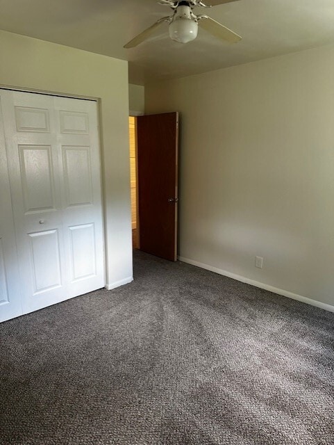 Building Photo - 3115 Holiday Dr