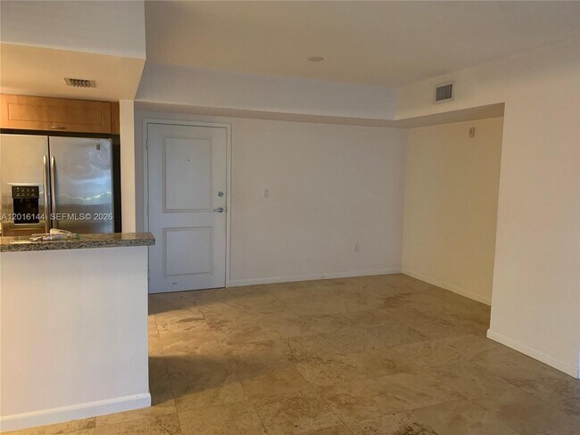 Building Photo - 1555 N Treasure Dr
