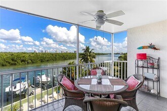 Building Photo - 26371 Hickory Blvd