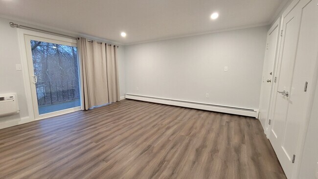 Building Photo - 70 Farrwood Ave