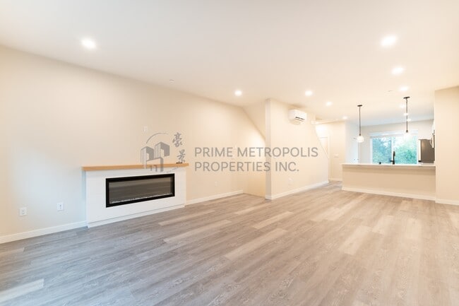 Building Photo - 16111 36th Ave W