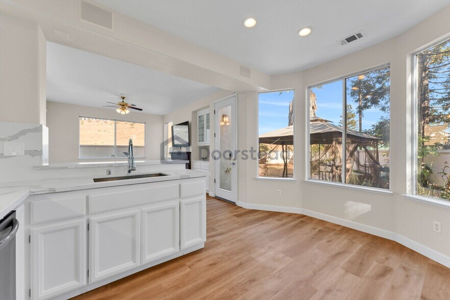 Building Photo - 3447 Quarry Park Dr