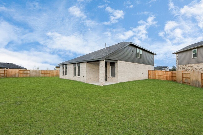 Building Photo - 6127 Ginevra Summers Dr