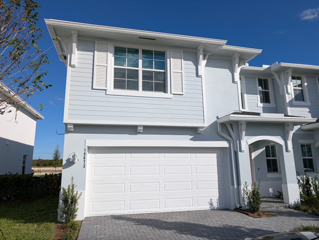 Primary Photo - 19673 Whispering Crk Rd