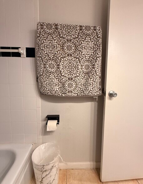 Building Photo - 40 Sheoah Blvd