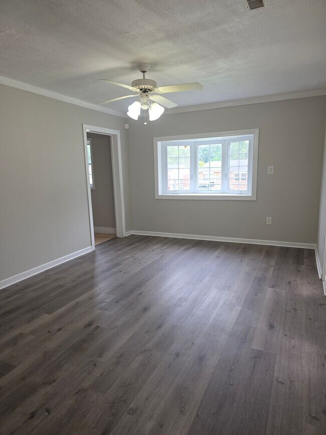 Building Photo - 51 Verdi Cir