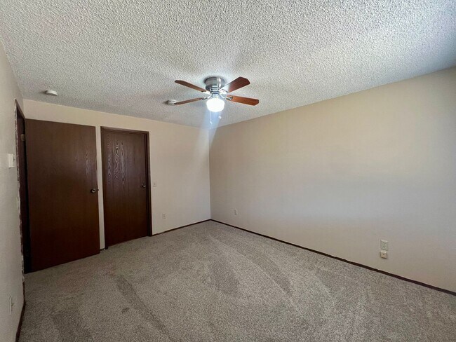 Building Photo - 9236 White Fir Dr NE