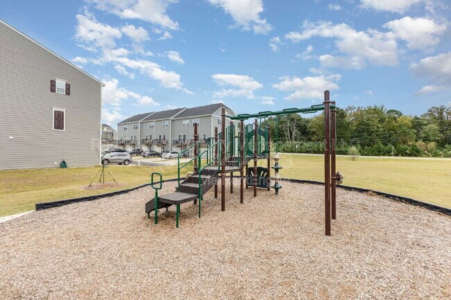 Building Photo - 1939 Stallings Rd