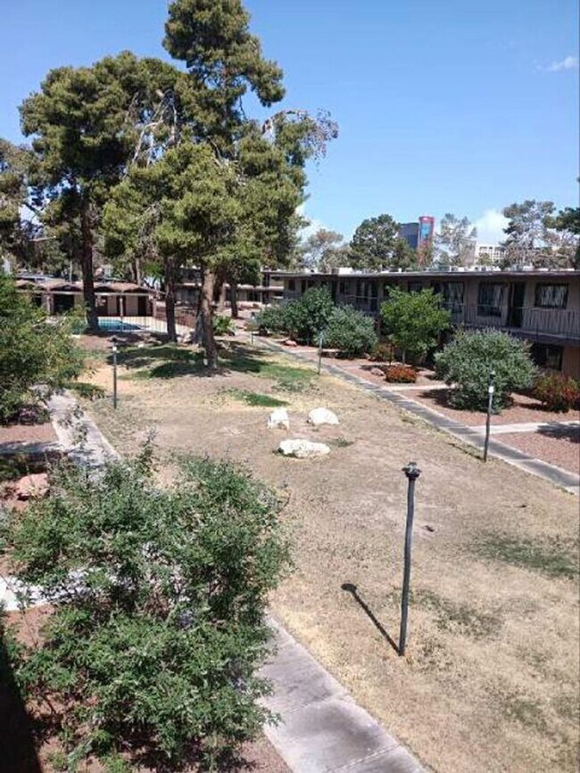 Building Photo - 1 Bedroom Downstairs  Condo Unit Near the Strip! Move in Special $199 for the first month rent!