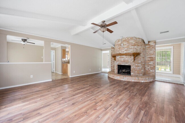 Building Photo - 27210 Jimmy Ln
