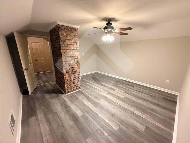 Building Photo - 3670 Gravitt Rd