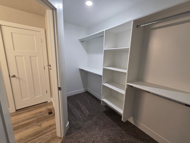 Building Photo - 3127 W 1675 N