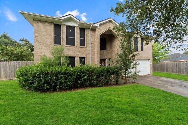 Primary Photo - 1835 Taylor Creek Dr