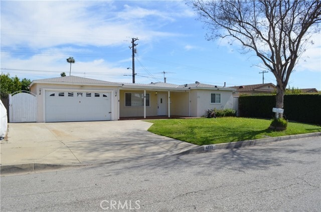 Building Photo - 4722 N Fircroft Ave