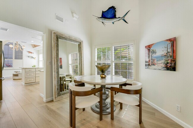 Building Photo - 26 Vía Aurelia