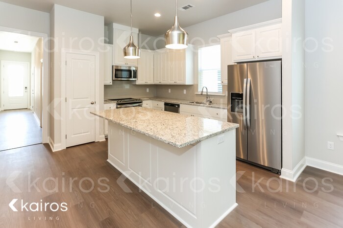 Building Photo - 15713 Boothy Ln