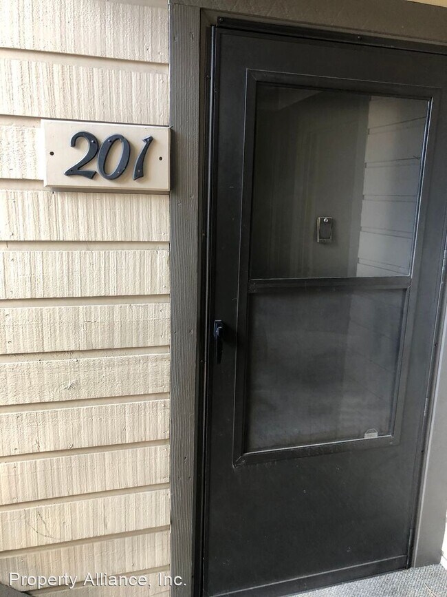 Building Photo - 2 br, 2 bath House - 479 Wright Street #201