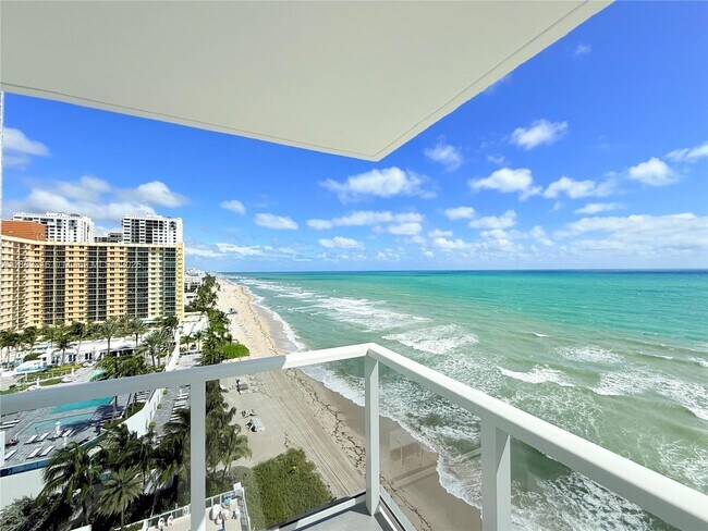 Building Photo - 2751 S Ocean Dr