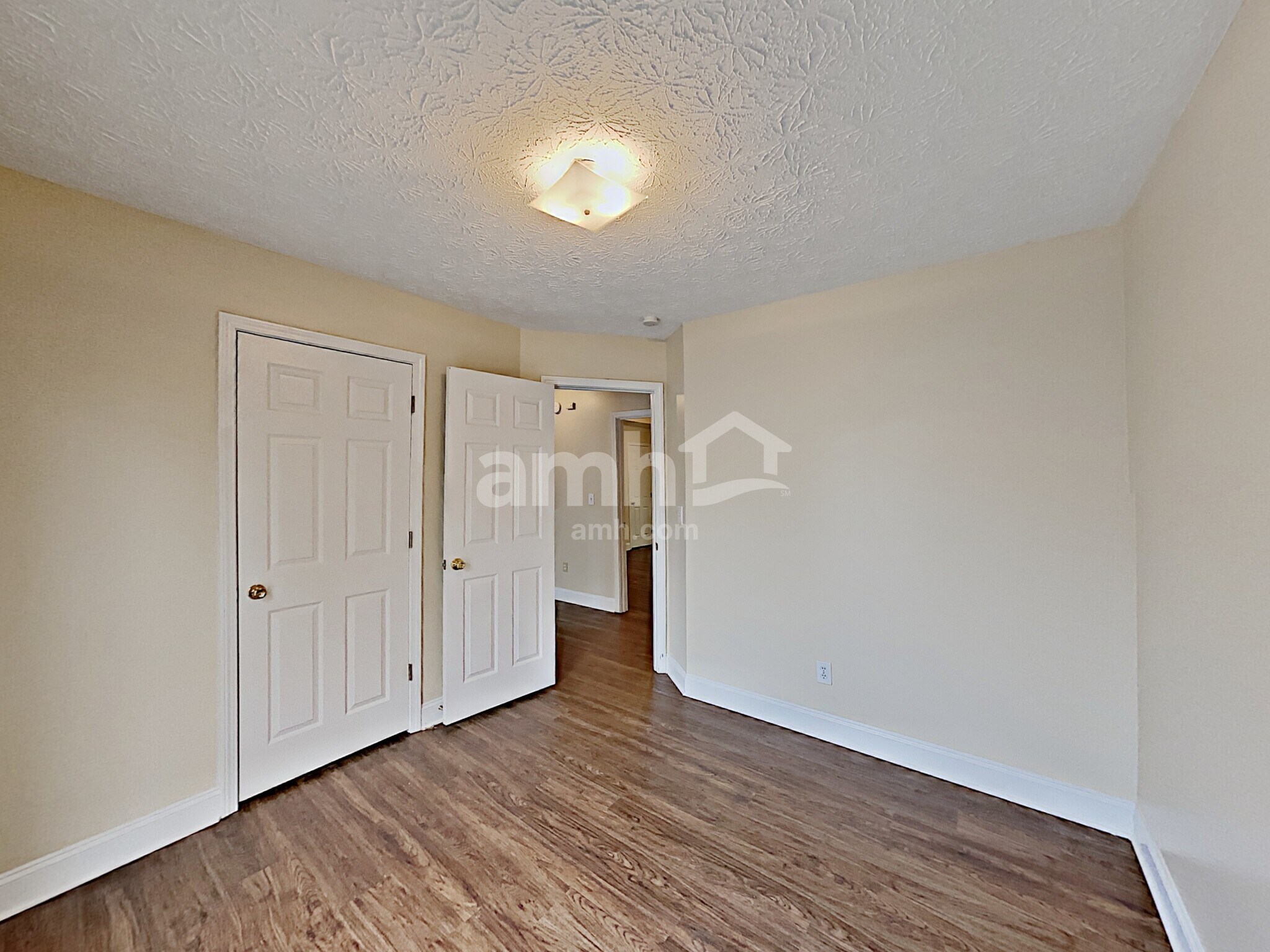 Building Photo - 4759 Julian Way