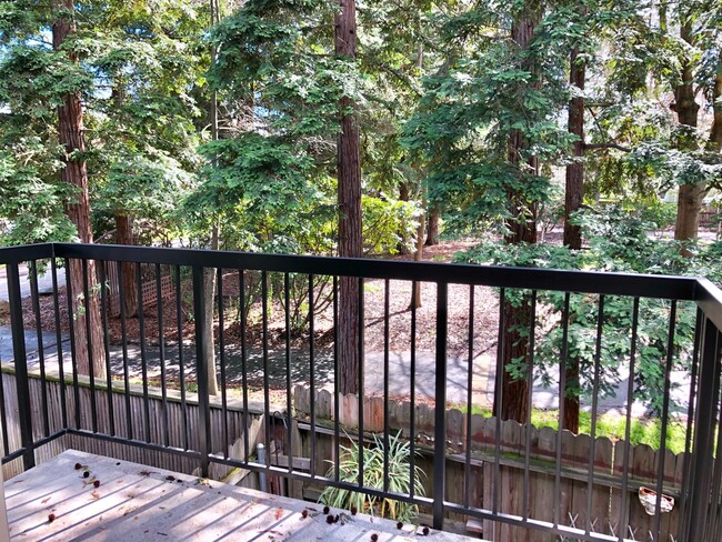 Primary Photo - Very Nice 1 bedroom in gated community $1095
