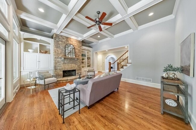 Building Photo - 11180 W Rd