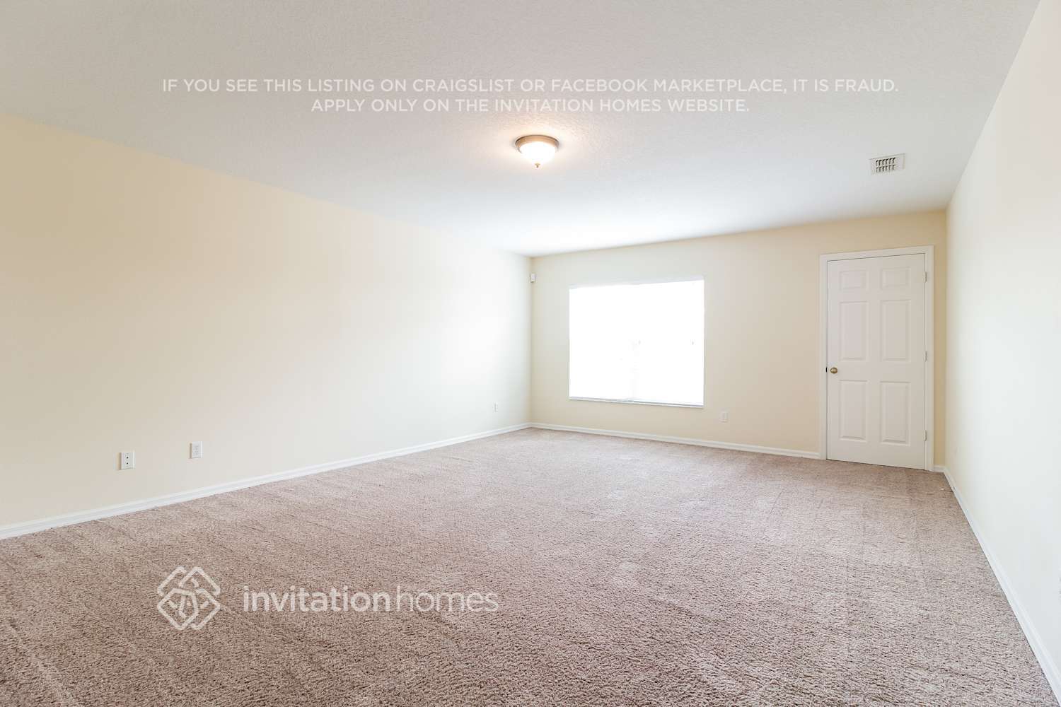 Building Photo - 1356 Maumee St