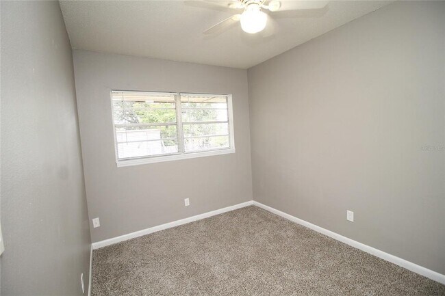 Building Photo - 1126 10th St