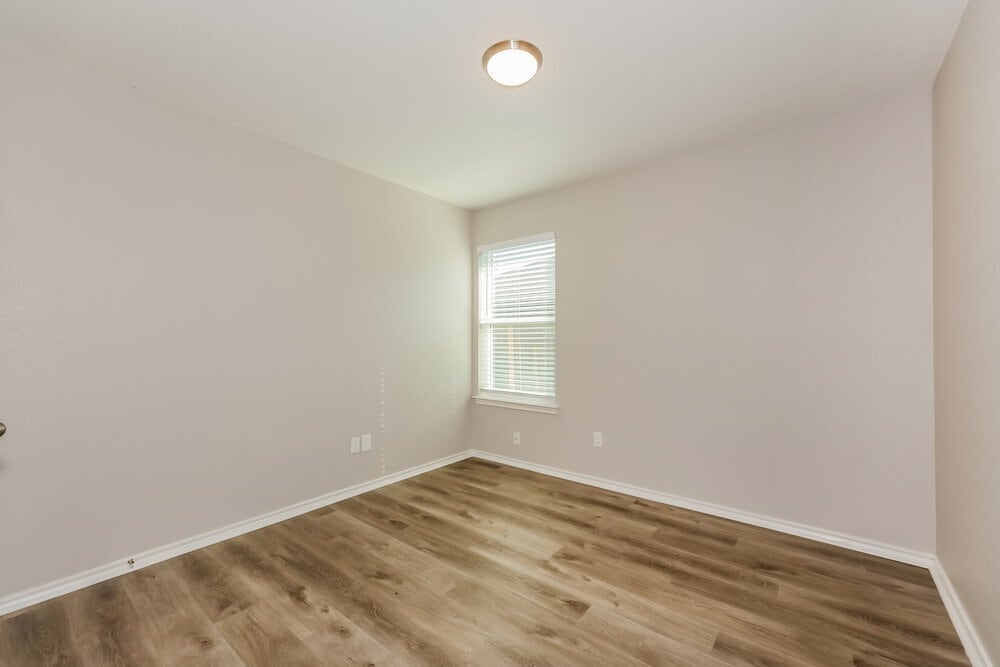 Building Photo - 3037 San Martin Dr