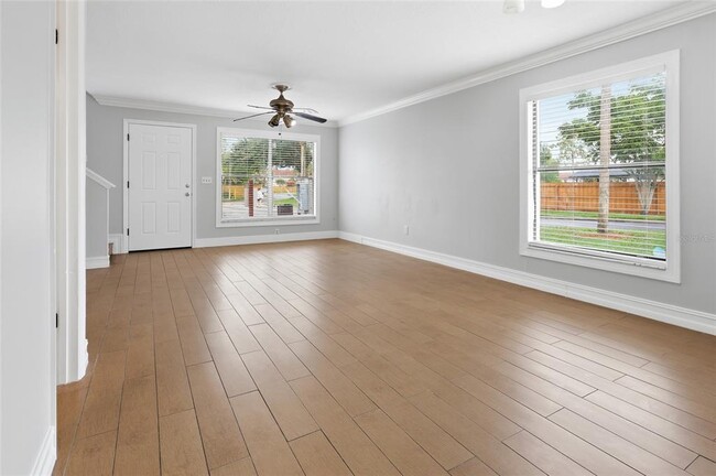Building Photo - 1600 Little Falls Cir