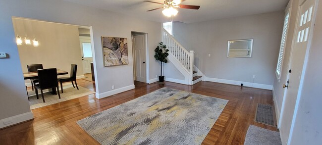 Building Photo - Oakley Home - 3 Bed, 1.5 Bath