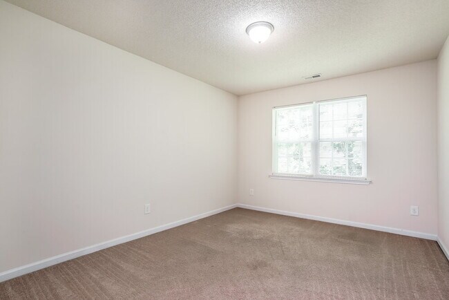 Building Photo - 1056 S Philwood Ct