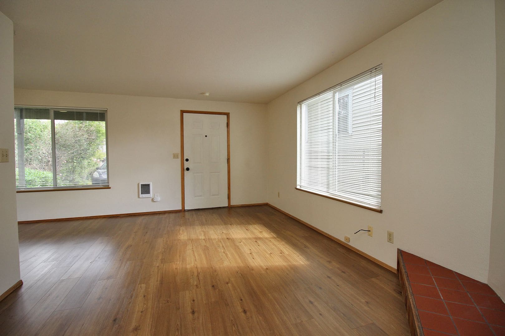 Building Photo - 548 NE Tillamook St