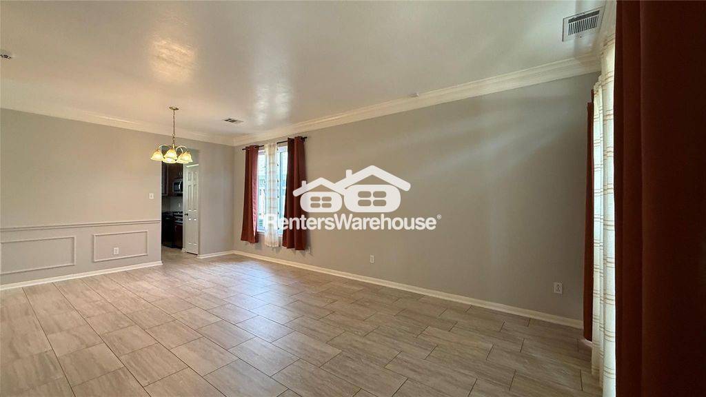 Building Photo - 7206 Bethany Bay Dr