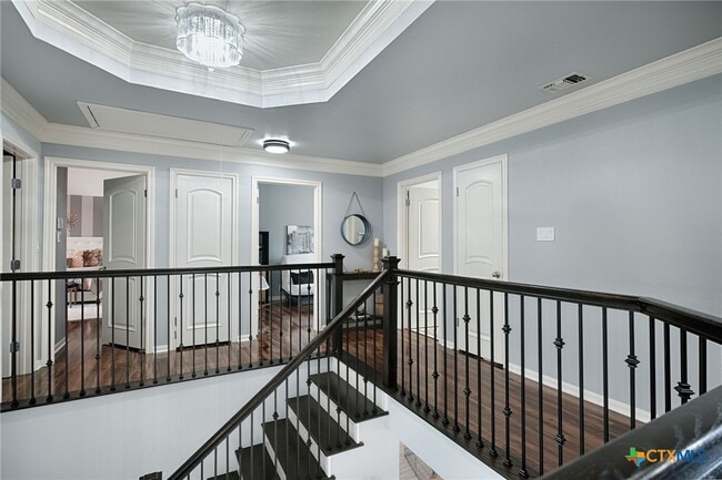 Building Photo - 30209 Oak Tree Dr