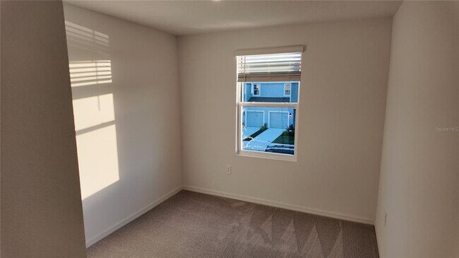 Building Photo - 2207 Portrait St