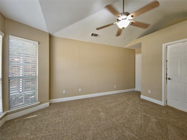 Building Photo - 1524 High Pointe Ln