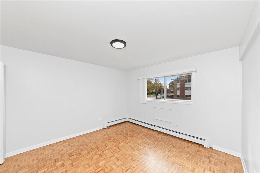 Building Photo - 600 McKinley Ave