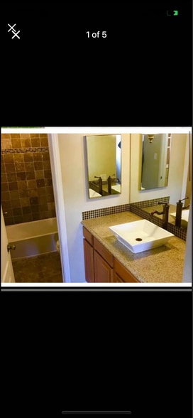 Building Photo - 21800 Schoenborn St