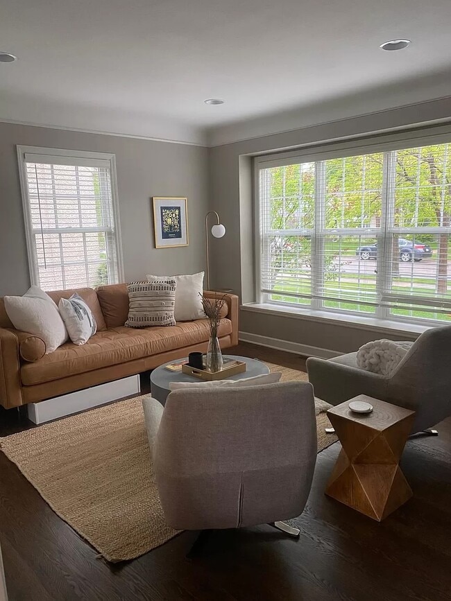 Building Photo - Upton