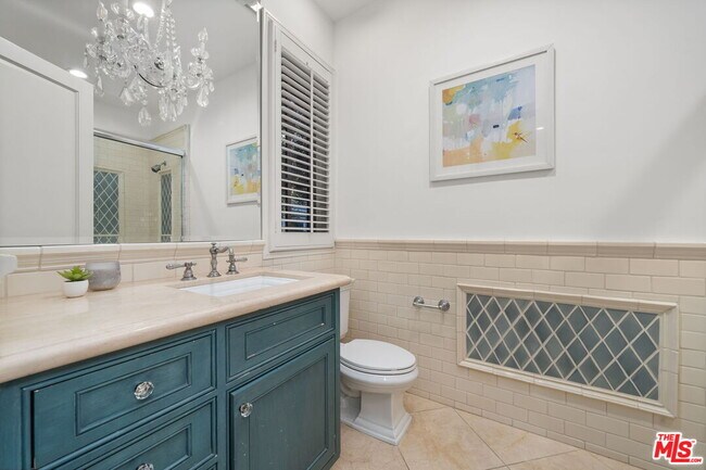 Building Photo - 4923 Amigo Ave