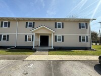 Building Photo - 2310 Indian Dr