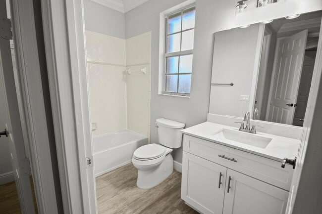 Building Photo - 9845 Cobblestone Creek Dr