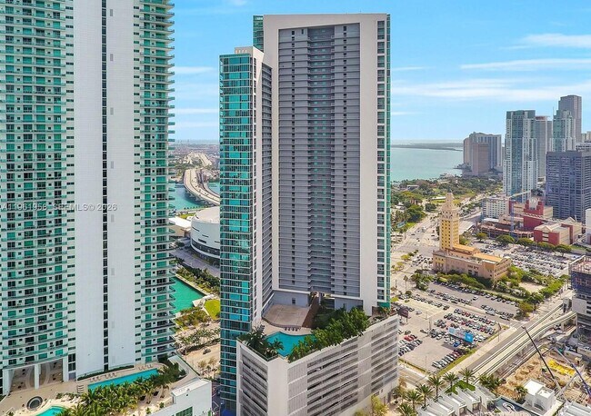 Building Photo - 888 Biscayne Blvd