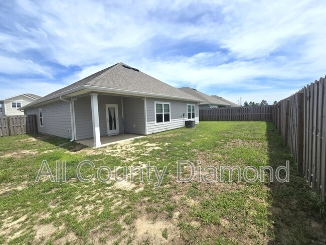 Building Photo - 4861 Sweetspire Dr