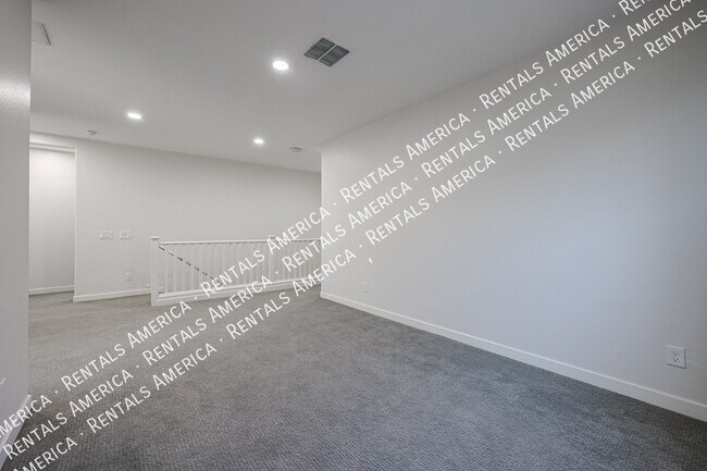 Building Photo - 743 N Abalone Ct.