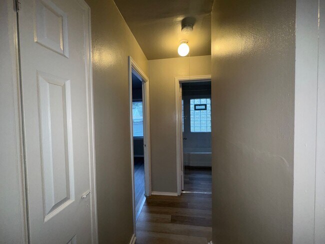 Building Photo - 3928 N 30th St