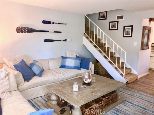 Building Photo - 334 11th St