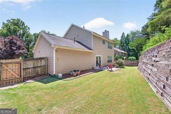 Building Photo - 2865 Stonehenge Ct