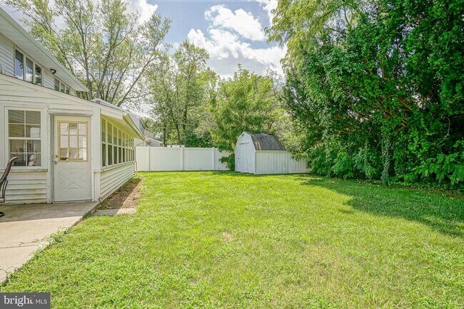 Building Photo - 308 Valley Run Dr