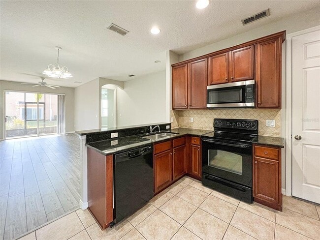 Building Photo - 10114 Willow Grove Ct